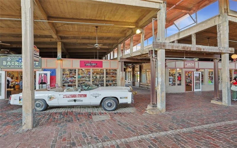 4936 Hitching Post Drive, Fort Worth, TX 76036, 4 Habitaciones Habitaciones , ,3 BañosBaños,Residential,En Venta,4936 Hitching Post Drive,0,20930447