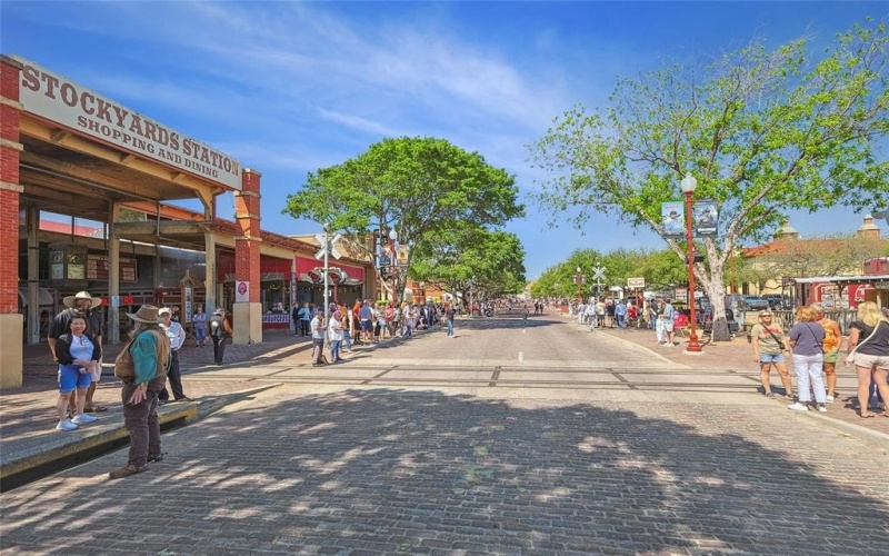 4936 Hitching Post Drive, Fort Worth, TX 76036, 4 Habitaciones Habitaciones , ,3 BañosBaños,Residential,En Venta,4936 Hitching Post Drive,0,20930447