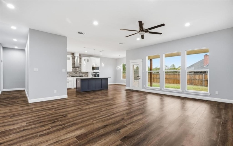 802 Waters Edge Drive, Abilene, TX 79602, 4 Bedrooms Bedrooms, ,3 BathroomsBathrooms,Residential,For Sale,802 Waters Edge Drive,0,21055113