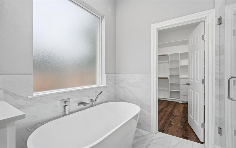 802 Waters Edge Drive, Abilene, TX 79602, 4 Bedrooms Bedrooms, ,3 BathroomsBathrooms,Residential,For Sale,802 Waters Edge Drive,0,21055113