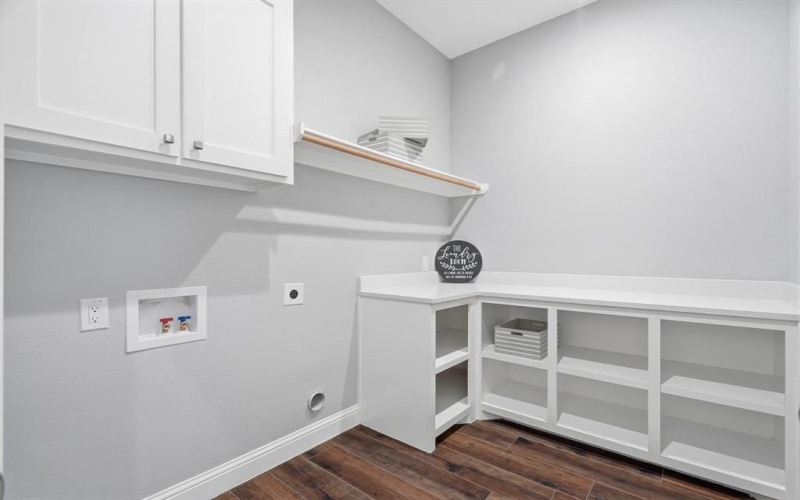 802 Waters Edge Drive, Abilene, TX 79602, 4 Bedrooms Bedrooms, ,3 BathroomsBathrooms,Residential,For Sale,802 Waters Edge Drive,0,21055113