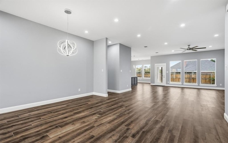 802 Waters Edge Drive, Abilene, TX 79602, 4 Bedrooms Bedrooms, ,3 BathroomsBathrooms,Residential,For Sale,802 Waters Edge Drive,0,21055113