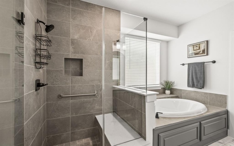 8201 Twin Creek Trail, Rowlett, TX 75089, 4 Habitaciones Habitaciones , ,3 BañosBaños,Residential,En Venta,8201 Twin Creek Trail,0,21069656