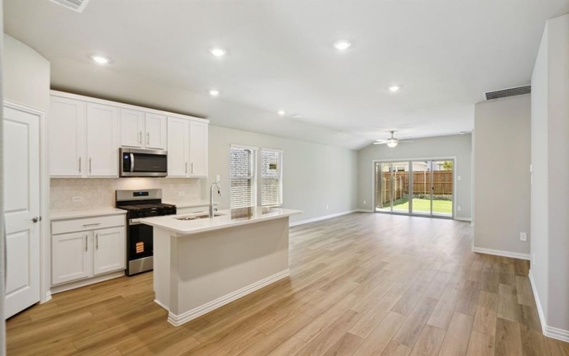 1162 Wolfsbane Drive, Lavon, TX 75166, 3 Bedrooms Bedrooms, ,2 BathroomsBathrooms,Residential,For Sale,1162 Wolfsbane Drive,0,21087256