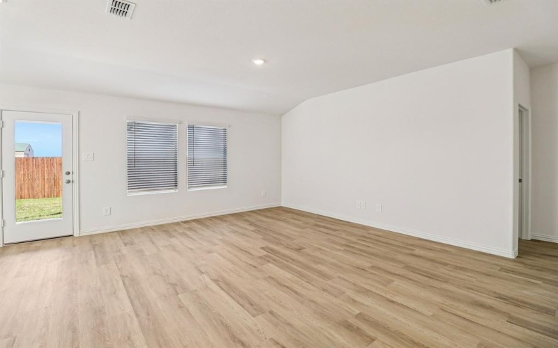 1371 Los Olmos Lane, Crandall, TX 75114, 3 Habitaciones Habitaciones , ,2 BañosBaños,Residential,En Venta,1371 Los Olmos Lane,0,21087274