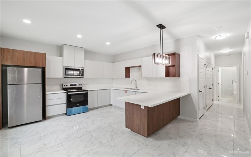 905 W 8th Street, Mission, TX 78572, ,Residential Multi Family,En Venta,905 W 8th Street,469153