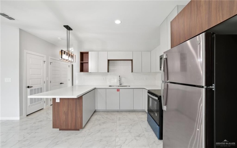 905 W 8th Street, Mission, TX 78572, ,Residential Multi Family,En Venta,905 W 8th Street,469153