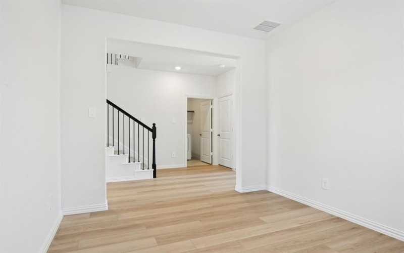 2210 Mustang Way, Seagoville, TX 75159, 4 Bedrooms Bedrooms, ,2 BathroomsBathrooms,Residential,For Sale,2210 Mustang Way,0,21089539