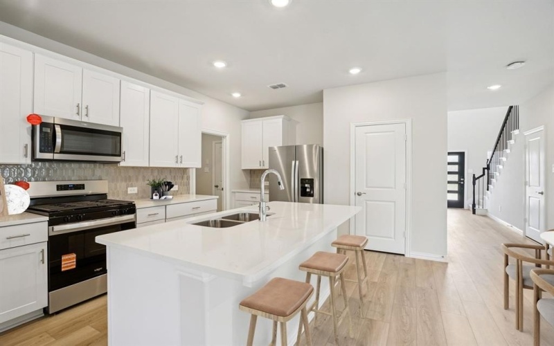 503 Blanton Street, McKinney, TX 75069, 4 Bedrooms Bedrooms, ,2 BathroomsBathrooms,Residential,For Sale,503 Blanton Street,0,21089541