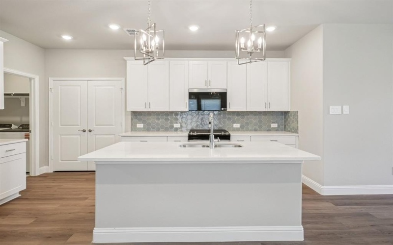 501 Blanton Street, McKinney, TX 75069, 4 Habitaciones Habitaciones , ,2 BañosBaños,Residential,En Venta,501 Blanton Street,0,21089542