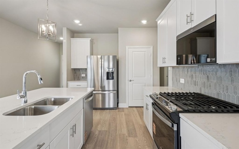 1200 Booker Drive, McKinney, TX 75069, 4 Bedrooms Bedrooms, ,2 BathroomsBathrooms,Residential,For Sale,1200 Booker Drive,0,21089550