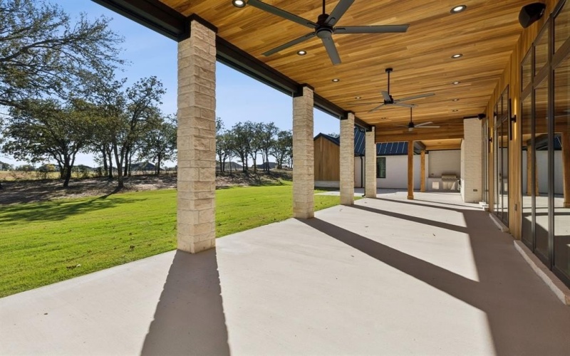 200 Dan Russell Bend, Weatherford, TX 76087, 4 Bedrooms Bedrooms, ,5 BathroomsBathrooms,Residential,For Sale,200 Dan Russell Bend,0,21096831