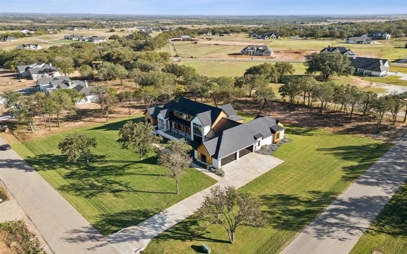 200 Dan Russell Bend, Weatherford, TX 76087, 4 Bedrooms Bedrooms, ,5 BathroomsBathrooms,Residential,For Sale,200 Dan Russell Bend,0,21096831