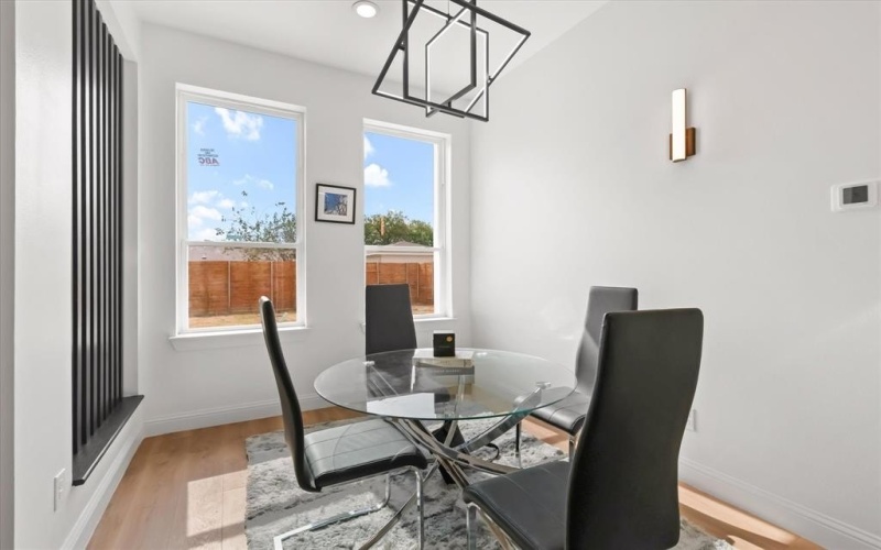 5204 Gibson Drive, The Colony, TX 75056, 4 Habitaciones Habitaciones , ,5 BañosBaños,Residential,En Venta,5204 Gibson Drive,0,21096905