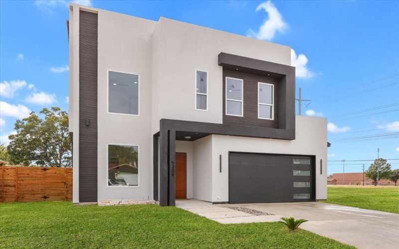 5204 Gibson Drive, The Colony, TX 75056, 4 Habitaciones Habitaciones , ,5 BañosBaños,Residential,En Venta,5204 Gibson Drive,0,21096905