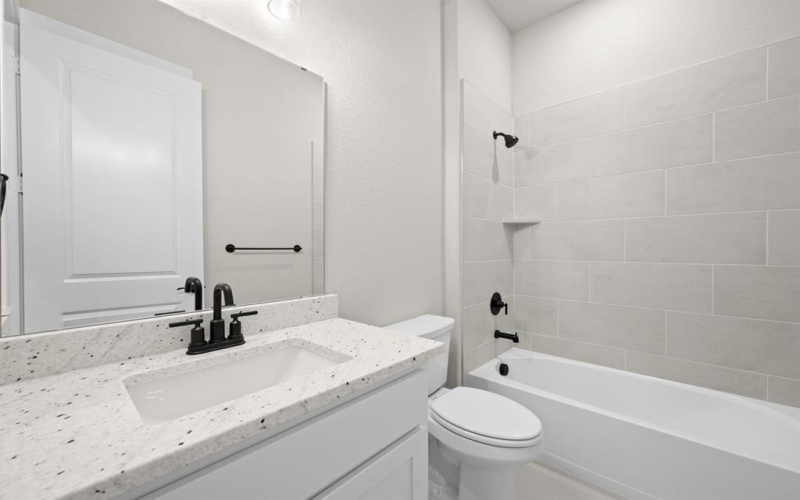 217 Raveena Boulevard, Justin, TX 76247, 2 Habitaciones Habitaciones , ,2 BañosBaños,Residential,En Venta,217 Raveena Boulevard,0,21096969