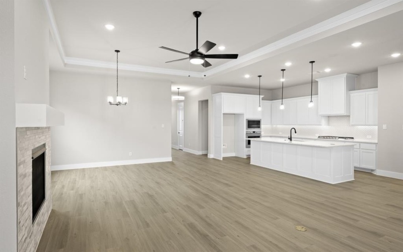 217 Raveena Boulevard, Justin, TX 76247, 2 Habitaciones Habitaciones , ,2 BañosBaños,Residential,En Venta,217 Raveena Boulevard,0,21096969