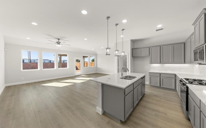 2131 Rhodora, Forney, TX 75126, 4 Bedrooms Bedrooms, ,3 BathroomsBathrooms,Residential,For Sale,2131 Rhodora,0,21097004