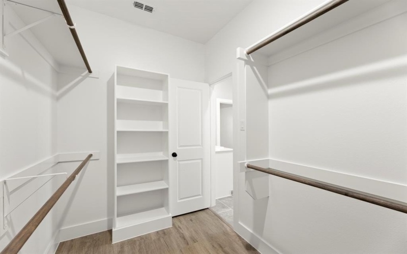 2364 Bell Way, Forney, TX 75126, 5 Habitaciones Habitaciones , ,3 BañosBaños,Residential,En Venta,2364 Bell Way,0,21097030