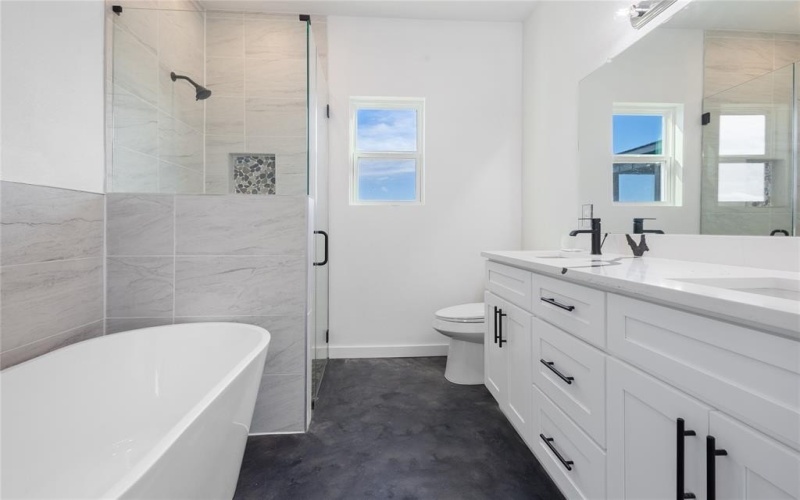 131 Stillmeadow Way, Whitney, TX 76692, 3 Bedrooms Bedrooms, ,2 BathroomsBathrooms,Residential,For Sale,131 Stillmeadow Way,0,21097154