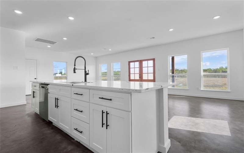 131 Stillmeadow Way, Whitney, TX 76692, 3 Bedrooms Bedrooms, ,2 BathroomsBathrooms,Residential,For Sale,131 Stillmeadow Way,0,21097154