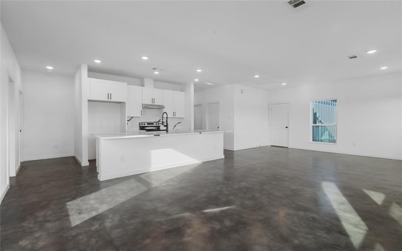 131 Stillmeadow Way, Whitney, TX 76692, 3 Bedrooms Bedrooms, ,2 BathroomsBathrooms,Residential,For Sale,131 Stillmeadow Way,0,21097154