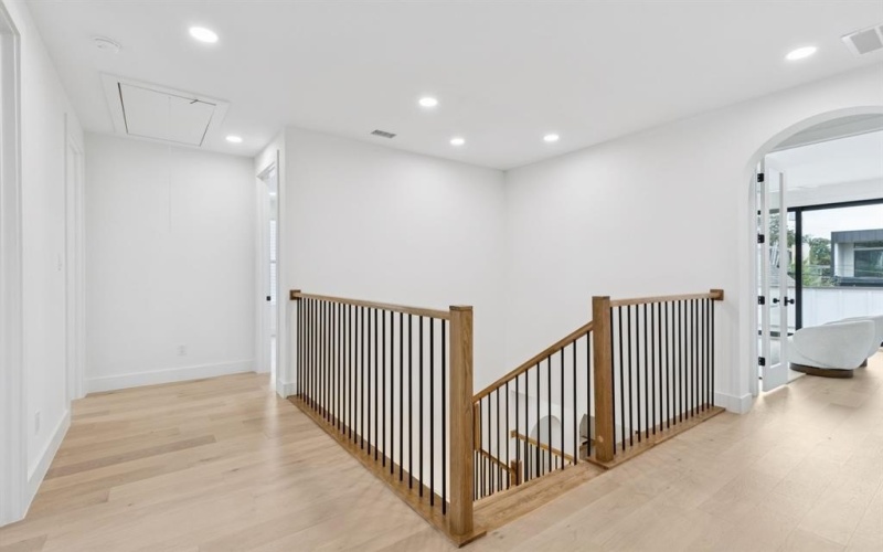 2026 Euclid Avenue, Dallas, TX 75206, 5 Habitaciones Habitaciones , ,6 BañosBaños,Residential,En Venta,2026 Euclid Avenue,0,21097231