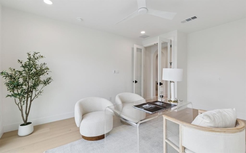 2026 Euclid Avenue, Dallas, TX 75206, 5 Habitaciones Habitaciones , ,6 BañosBaños,Residential,En Venta,2026 Euclid Avenue,0,21097231