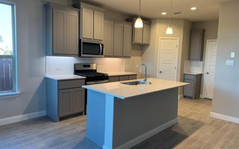 15072 GREEN BLUFF Drive, Fort Worth, TX 76008, 4 Bedrooms Bedrooms, ,2 BathroomsBathrooms,Residential,For Sale,15072 GREEN BLUFF Drive,0,21097307