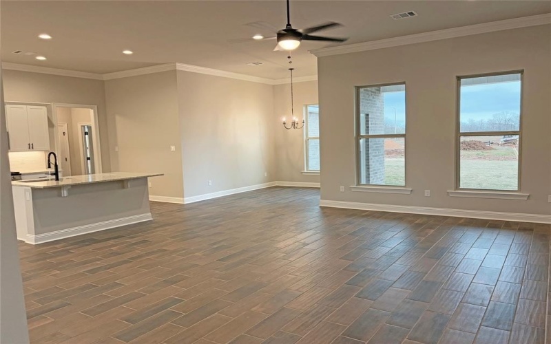 745 Crewe Lane, Bossier City, LA 71111, 4 Bedrooms Bedrooms, ,2 BathroomsBathrooms,Residential,For Sale,745 Crewe Lane,0,21097331