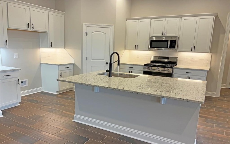 745 Crewe Lane, Bossier City, LA 71111, 4 Bedrooms Bedrooms, ,2 BathroomsBathrooms,Residential,For Sale,745 Crewe Lane,0,21097331