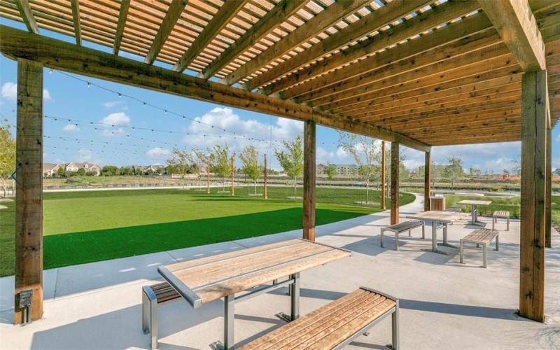 5617 Golden Sun Lane, McKinney, TX 75070, 3 Bedrooms Bedrooms, ,3 BathroomsBathrooms,Residential,For Sale,5617 Golden Sun Lane,0,21097333