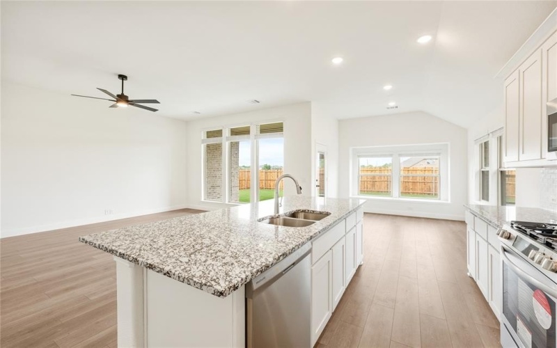 304 Keystone Drive, Commerce, TX 75428, 4 Bedrooms Bedrooms, ,2 BathroomsBathrooms,Residential,For Sale,304 Keystone Drive,0,21097341