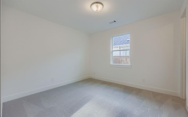 1817 Flowerfield Lane, Mansfield, TX 76063, 4 Bedrooms Bedrooms, ,2 BathroomsBathrooms,Residential,For Sale,1817 Flowerfield Lane,0,21097421