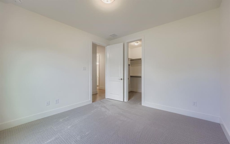 1817 Flowerfield Lane, Mansfield, TX 76063, 4 Bedrooms Bedrooms, ,2 BathroomsBathrooms,Residential,For Sale,1817 Flowerfield Lane,0,21097421