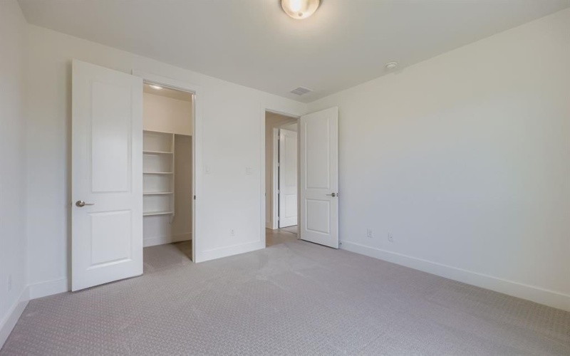 1817 Flowerfield Lane, Mansfield, TX 76063, 4 Bedrooms Bedrooms, ,2 BathroomsBathrooms,Residential,For Sale,1817 Flowerfield Lane,0,21097421