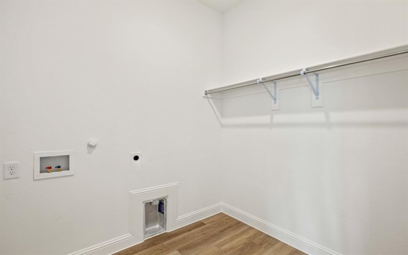 2904 Wallis Drive, Melissa, TX 75454, 5 Habitaciones Habitaciones , ,5 BañosBaños,Residential,En Venta,2904 Wallis Drive,0,21097469