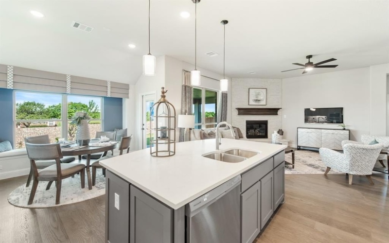 929 Eisley Drive, DeSoto, TX 75115, 4 Habitaciones Habitaciones , ,3 BañosBaños,Residential,En Venta,929 Eisley Drive,0,21097478