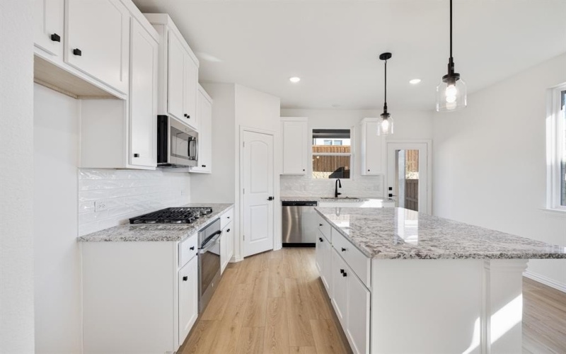 192 Pintail Lane, Rhome, TX 76078, 3 Habitaciones Habitaciones , ,2 BañosBaños,Residential,En Venta,192 Pintail Lane,0,21097490