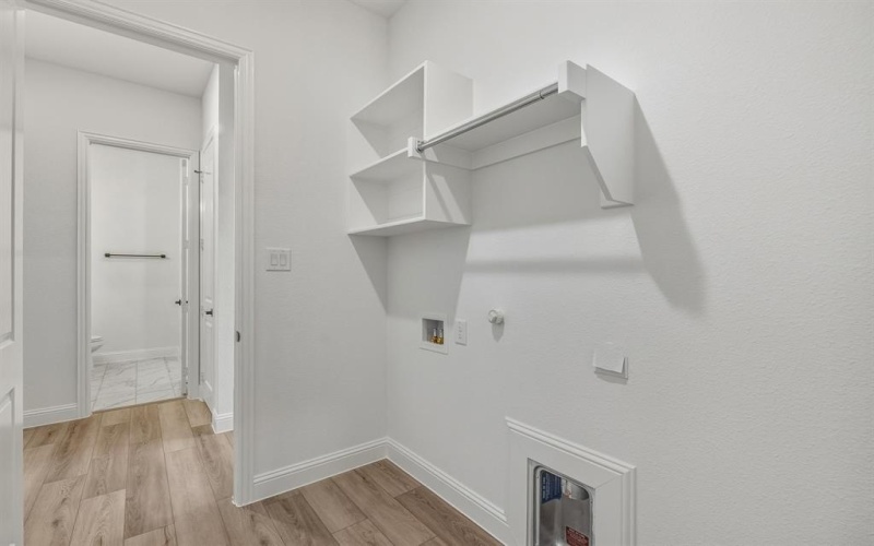 2433 Ainsdale Drive, Celina, TX 75009, 4 Bedrooms Bedrooms, ,3 BathroomsBathrooms,Residential,For Sale,2433 Ainsdale Drive,0,21097498