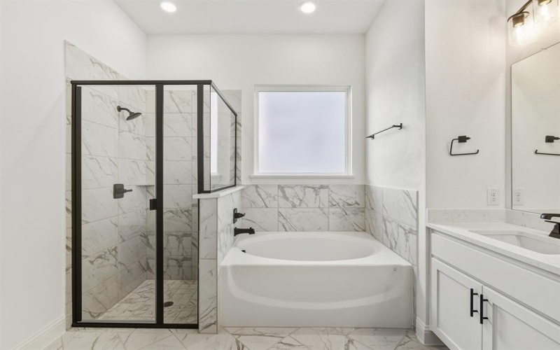 2433 Ainsdale Drive, Celina, TX 75009, 4 Bedrooms Bedrooms, ,3 BathroomsBathrooms,Residential,For Sale,2433 Ainsdale Drive,0,21097498