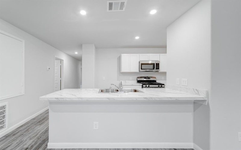 335 Blue Bird Lane, Mineola, TX 75773, 4 Bedrooms Bedrooms, ,2 BathroomsBathrooms,Residential,For Sale,335 Blue Bird Lane,0,21097558