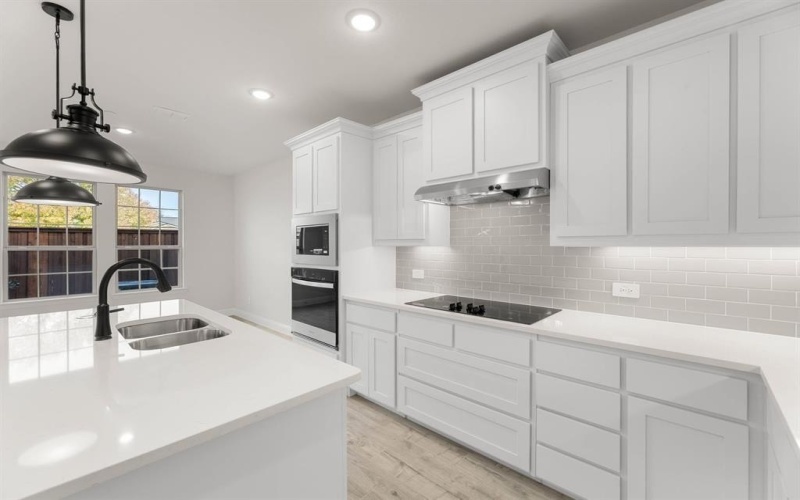 655 Sandiford Court, Mansfield, TX 76063, 3 Habitaciones Habitaciones , ,2 BañosBaños,Residential,En Venta,655 Sandiford Court,0,21097570