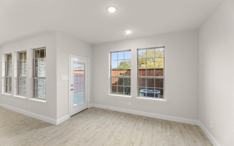 655 Sandiford Court, Mansfield, TX 76063, 3 Habitaciones Habitaciones , ,2 BañosBaños,Residential,En Venta,655 Sandiford Court,0,21097570