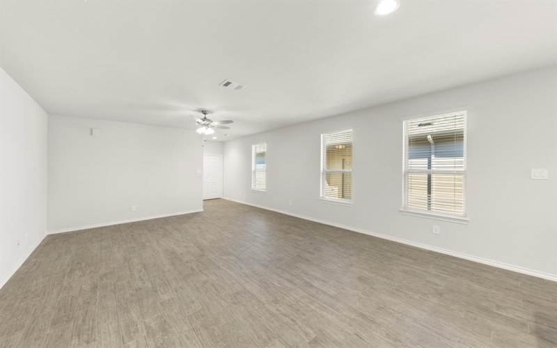 1713 Meadow Crest Drive, Aubrey, TX 76227, 3 Habitaciones Habitaciones , ,2 BañosBaños,Residential,En Venta,1713 Meadow Crest Drive,0,21097572