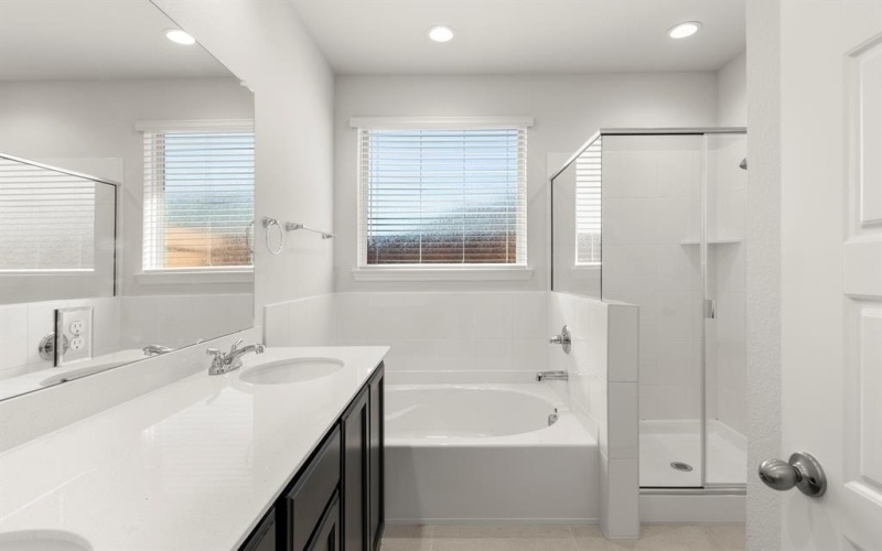 1713 Meadow Crest Drive, Aubrey, TX 76227, 3 Habitaciones Habitaciones , ,2 BañosBaños,Residential,En Venta,1713 Meadow Crest Drive,0,21097572