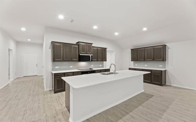 2609 Streamside Drive, Burleson, TX 76028, 4 Habitaciones Habitaciones , ,3 BañosBaños,Residential,En Venta,2609 Streamside Drive,0,21097581