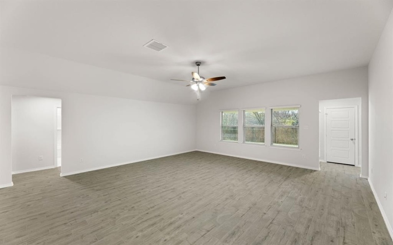 2609 Streamside Drive, Burleson, TX 76028, 4 Habitaciones Habitaciones , ,3 BañosBaños,Residential,En Venta,2609 Streamside Drive,0,21097581