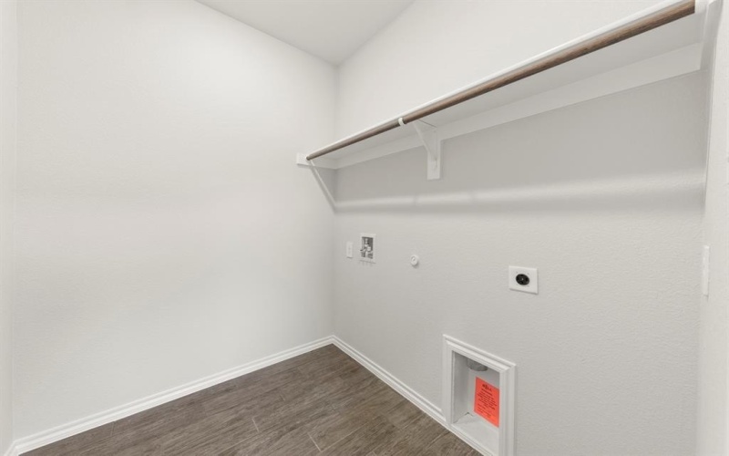 1700 Edgeway Drive, Aubrey, TX 76227, 3 Bedrooms Bedrooms, ,2 BathroomsBathrooms,Residential,For Sale,1700 Edgeway Drive,0,21097583