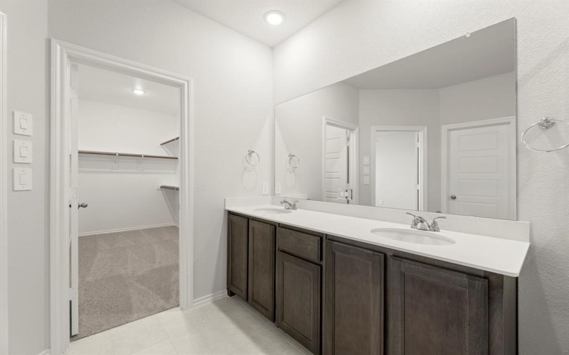 1700 Edgeway Drive, Aubrey, TX 76227, 3 Bedrooms Bedrooms, ,2 BathroomsBathrooms,Residential,For Sale,1700 Edgeway Drive,0,21097583